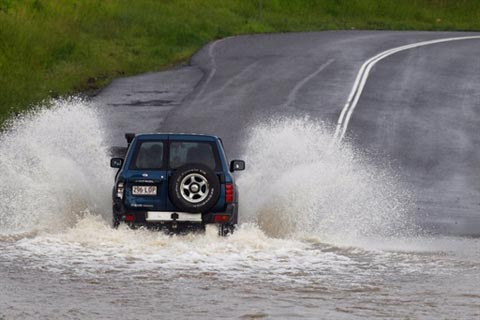 Người nhà nạn nhân MH370 an ủi thân nhân hành khách MH17
