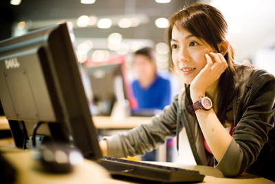 Người nhà nạn nhân MH370 an ủi thân nhân hành khách MH17