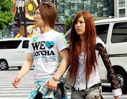 Người nhà nạn nhân MH370 an ủi thân nhân hành khách MH17