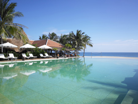 Người nhà nạn nhân MH370 an ủi thân nhân hành khách MH17