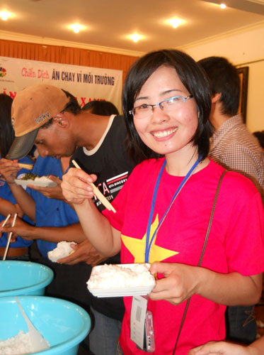 Người nhà nạn nhân MH370 an ủi thân nhân hành khách MH17